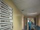 ospedale con indicazioni