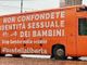 Il bus della libertà alla fine arriva a Torino nonostante lo stop del Comune