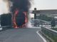 camion in fiamme