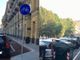 Parcheggio selvaggio sulla nuova ciclopista di via Nizza dopo una settimana: i commercianti scrivono una lettera al Comune