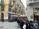 &quot;Con Mollica o Senza&quot; apre a Torino: code infinite per i primi panini “virali” [FOTO E VIDEO]