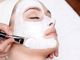 Acqua micellare: perché non può mancare nella beauty routine quotidiana