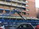 La Municipale sta rimuovendo le auto in sosta danneggiate