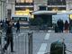 Baby gang in azione nel centro, aggredito un ragazzo: "Grondava sangue" Baby gang in azione nel centro, aggredito un ragazzo: "Grondava sangue"