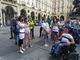 Persone con disabilità manifestano davanti al Comune sulla mobilità dolce: &quot;Troppi rischi, servono regole per bici e monopattini&quot;