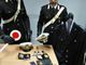Fermato dai carabinieri, mostra un distintivo falso: arrestato per contraffazione