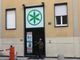 Scritte contro la Lega Nord sui muri della sede di via Bardonecchia