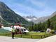 Due interventi in quota per il soccorso alpino: soccorsi alcuni escursionisti caduti sulla neve dura