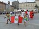 celebrazioni in piazza Castello con la bandiera del Perù