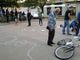 Flash mob in piazza Caduti ad Alpignano per la Giornata della Memoria e dell'Accoglienza