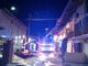 Ivrea, a fuoco nella notte tetto di una palazzina: famiglie sfollate