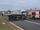 Furgone fermo sulla corsia di emergenza viene centrato da un tir: traffico paralizzato sulla Torino-Pinerolo