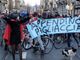 Anarchici a Torino in piazza contro Appendino: &quot;Sei una pagliaccia&quot; (FOTO e VIDEO)