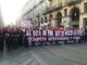 Danze gitane e orgoglio femminista: il corteo delle donne in lotta invade Torino (FOTO e VIDEO)