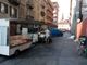 Guerriglia urbana in piazza Santa Giulia, il mattino dopo tra i banchi dei mercati domina la paura