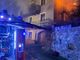 Prende fuoco il tetto di un'abitazione a Novalesa: evacuate quattro persone