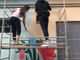 Hector Carrasco firma il nuovo murales di Casa Garibaldi: &quot;Un simbolo di pace e dell'Italia solidale che mi ha accolto&quot;