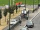 auto su pista ciclabile