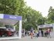 Salone dell'auto: un venerdì da record. E oggi arrivano i bolidi del Gran Premio