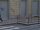 serrande abbassate a Torino