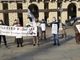 Sit in in piazza Castello a Torino