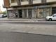 Strisce pedonali sbiadite, attraversamenti pericolosi in zona Aurora