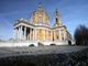 Un gioiello torinese splende anche di sera: la Basilica di Superga si illumina grazie al Sermig