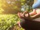 Torino, domani in centro lezioni gratis di yoga per raccogliere fondi per Emergency