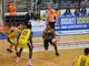 La Reale Mutua Basket Torino vince all'ultimo respiro con Scafati e vola in finale di Supercoppa