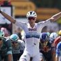 Tour de France, a Merlier la nona tappa davanti a Milan