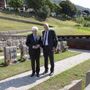 Mattarella in Trentino con cerotto sulla fronte, al capo dello Stato rimosso un neo