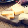 Mangia formaggio da latte crudo, bimbo di 1 anno ricoverato a Padova