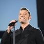 Tiziano Ferro torna dopo il reset social e firma con Sugar: &quot;Si parte&quot;