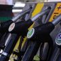 Caro carburanti non si ferma, media gasolio sopra picco del 19 marzo: prezzi benzina e diesel Caro carburanti non si ferma, media gasolio sopra picco del 19 marzo: prezzi benzina e diesel