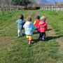 Bambini nei campi de Gli Gnomi dei Kiwi