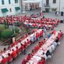La cena in rosso in piazza Sforzini
