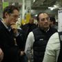 John Elkann e Antonio Filosa presso lo stabilimento di Sterling Heights negli Stati Uniti