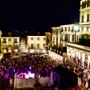 Il grande pubblico che ha affollato il centro storico di Moncalieri