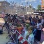 Nichelino, piazza Di Vittorio animata da 500 bambini per la &quot;Battaglia dei Colori&quot;