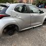 Ladri in azione davanti al Palavela, rubate le gomme a una Yaris