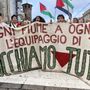Le proteste durante la giornata di lunedì