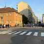 Uno degli attraversamenti più pericolosi del quartiere