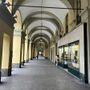 Pulizia per i portici di corso Vittorio Emanuele II