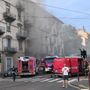 Incendio in un negozio di via Bologna, Vigili del fuoco in azione