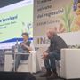 Vecchioni conquista il Salone: "La poesia resta un'arte sublime"