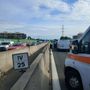 Incidente con  quattro vetture coinvolte in corso Francia