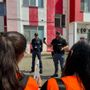 I ragazzi de "Il Nostro Pianeta ETS" in visita alla Polizia di Frontiera Area a Caselle I ragazzi de "Il Nostro Pianeta ETS" in visita alla Polizia di Frontiera Area a Caselle
