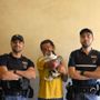 Il gattino Noah intrappolato in un garage per due giorni, salvato dalla Polizia Il gattino Noah intrappolato in un garage per due giorni, salvato dalla Polizia