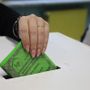 Referendum consultivi, a Torino potranno votare i 16enni Referendum consultivi, a Torino potranno votare i 16enni