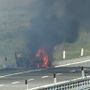 Auto in fiamme sulla Torino-Savona, tra Carmagnola e Marene: traffico in tilt